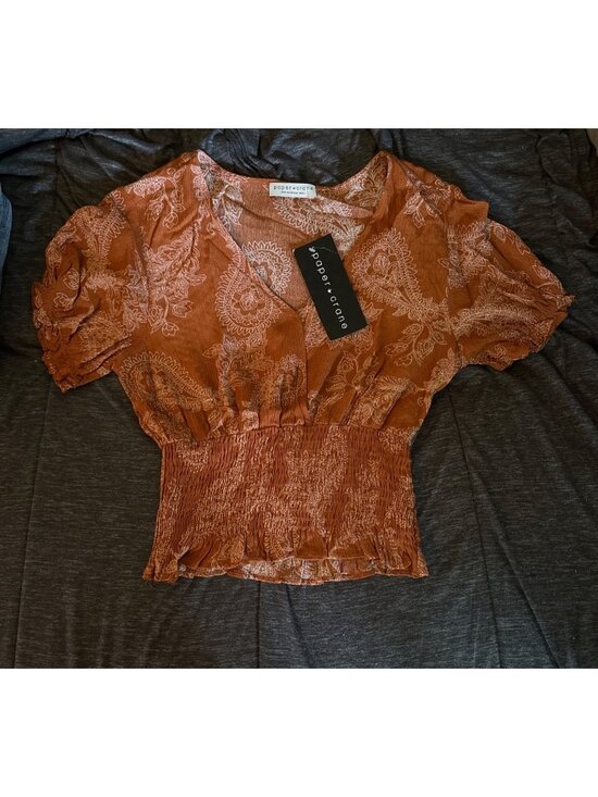 Paper Crane Tops - Paper Crane Womens Smocked Waist Boho Crop Top Rust Paisley Print S